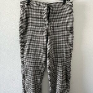 Carolina Belle Black & White Houndstooth Chinos